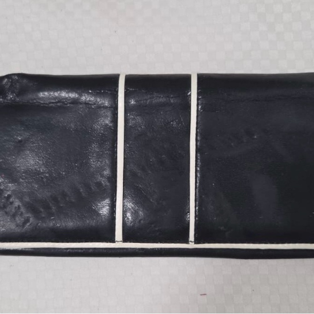 Vintage Black Leather Wallet - Classic Design with White Stitching